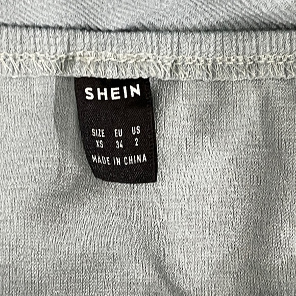 Shein Crop Top Size XS - Picture 5 of 5